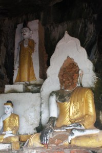 Gesichtsloser Buddha