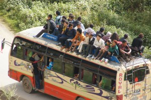 lokaler Bus in Nepal