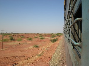 Zugfahren in die indische Wüste